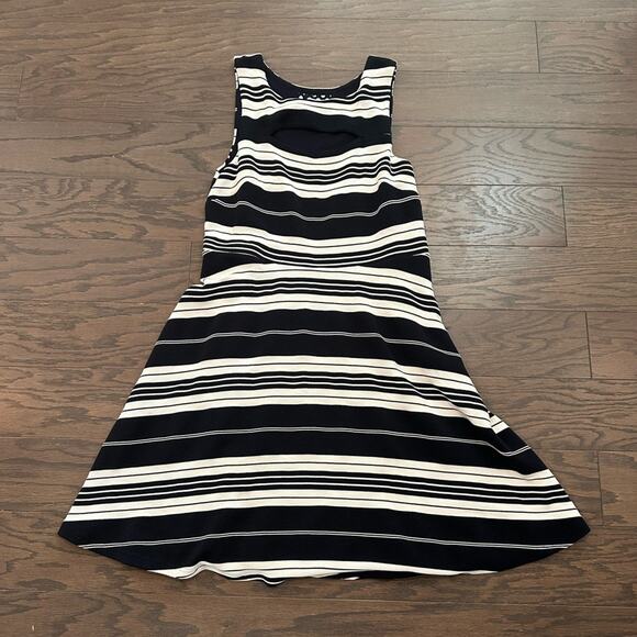 Anthropologie Maeve Riley Striped Knit Dress - Black with White - Size 16 - Picture 4 of 11
